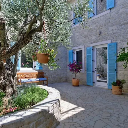 Tranquility Villa Bibali